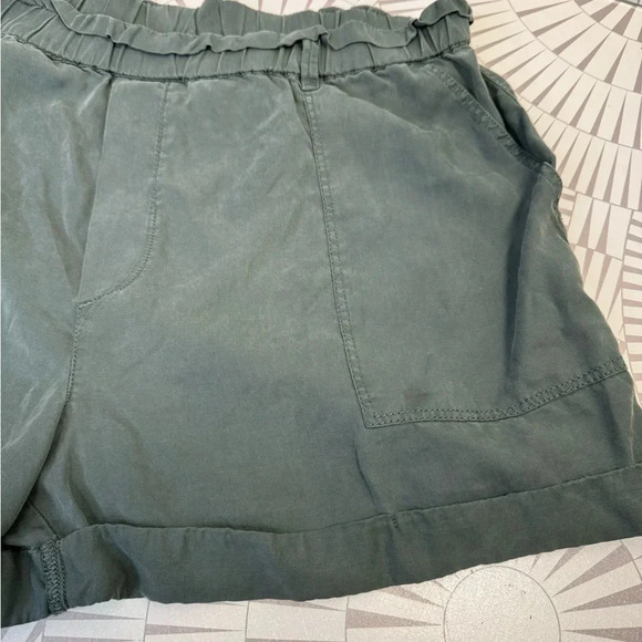 Aerie Women’s Pull On Elastic Waist Shorts‎ Size XL Green - Picture 3 of 7